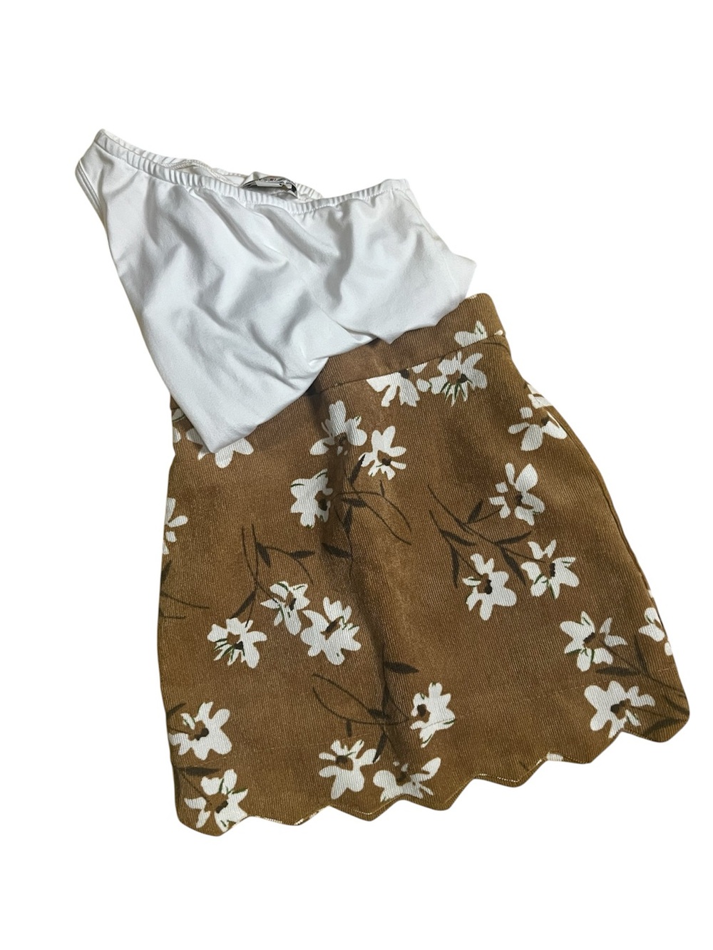 4Y Bailey Blossoms Set Floral Mini Skirt w/ white one shoulder tank bodysuit